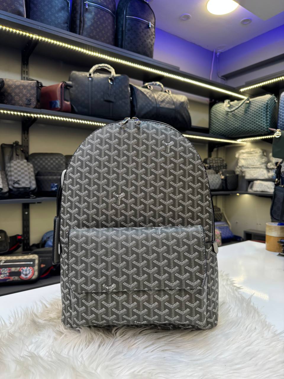 Goyard Saint Louis Backpack Grey