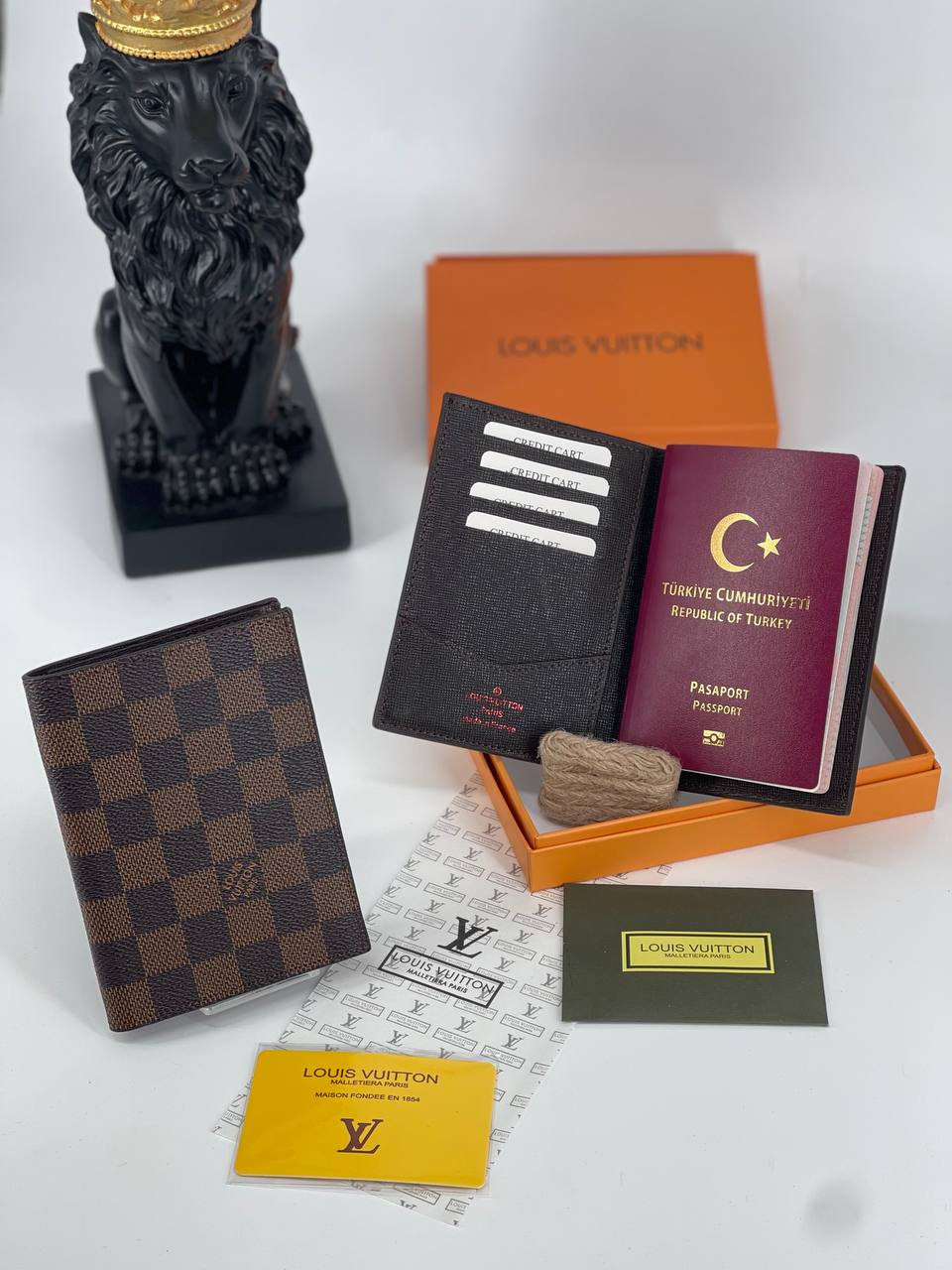 Louis Vuitton Passport Cover Damier Ebene