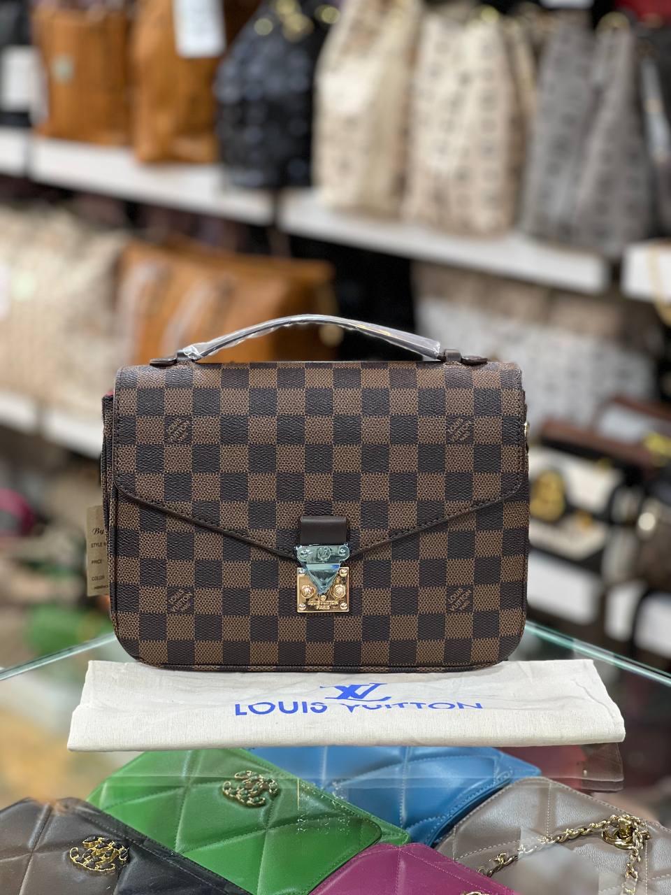 Louis Vuitton Pochette Métis Damier Ebene