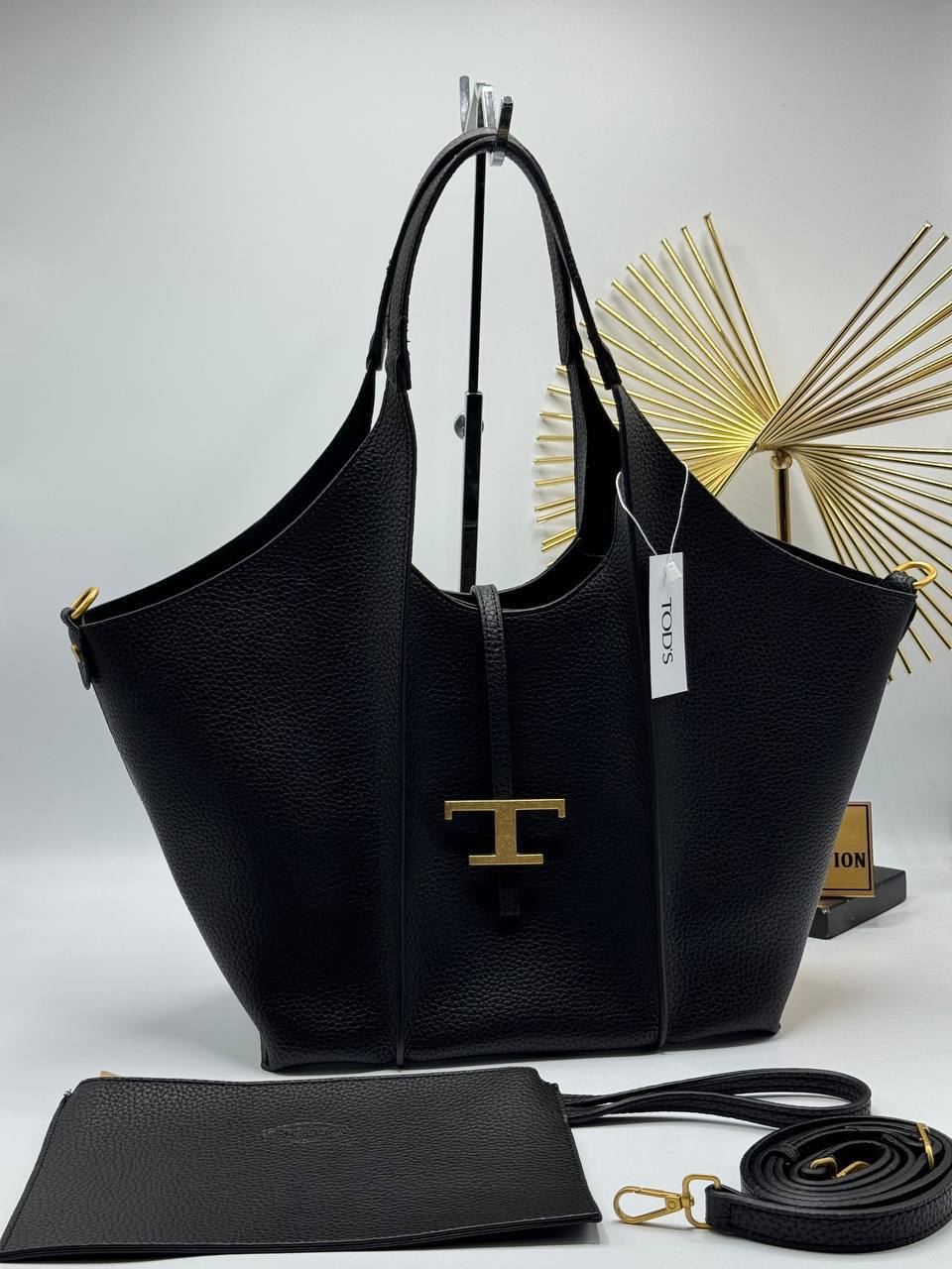 TODS Black