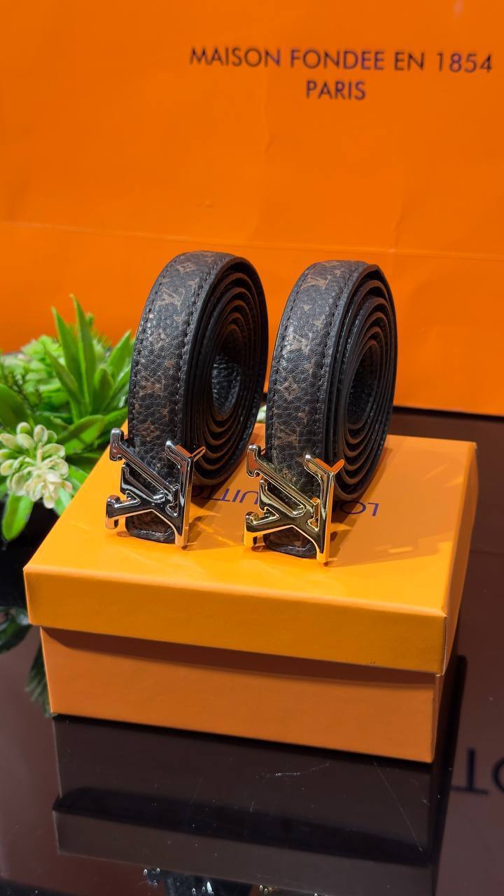 Louis Vuitton LV Initiales Leather Belt Black Double Face