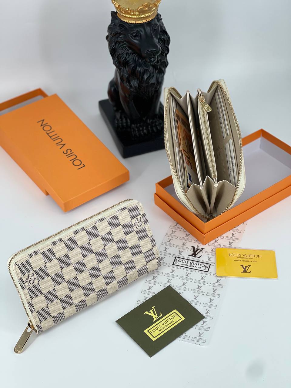 Louis Vuitton Zippy Wallet Damier Azur