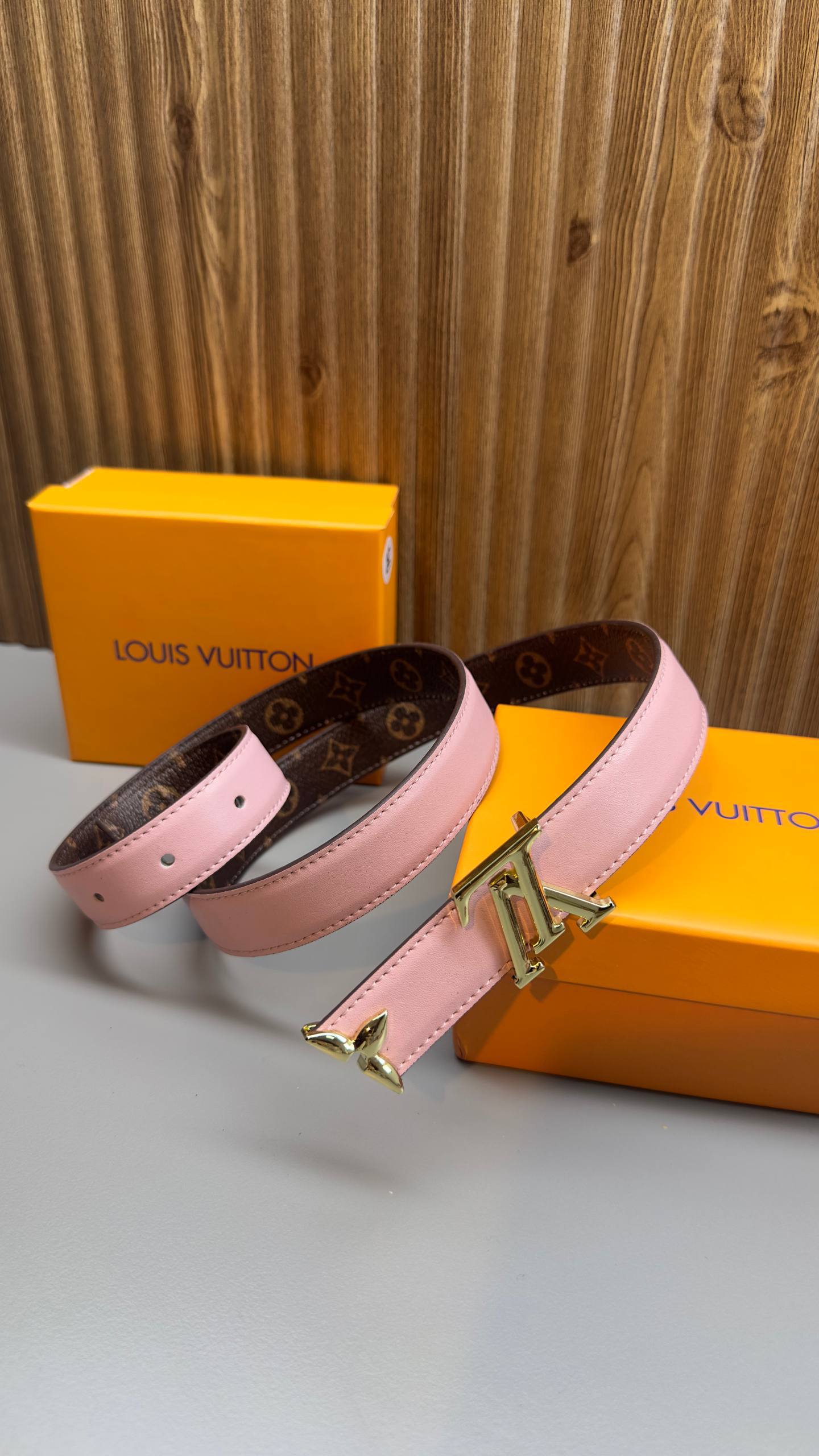 Louis Vuitton Belt Pink