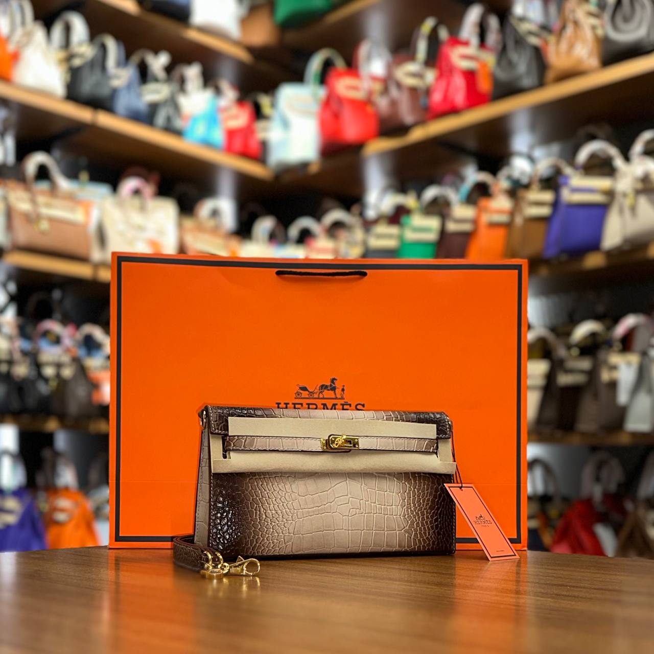 Hermes Kelly Beige Croco