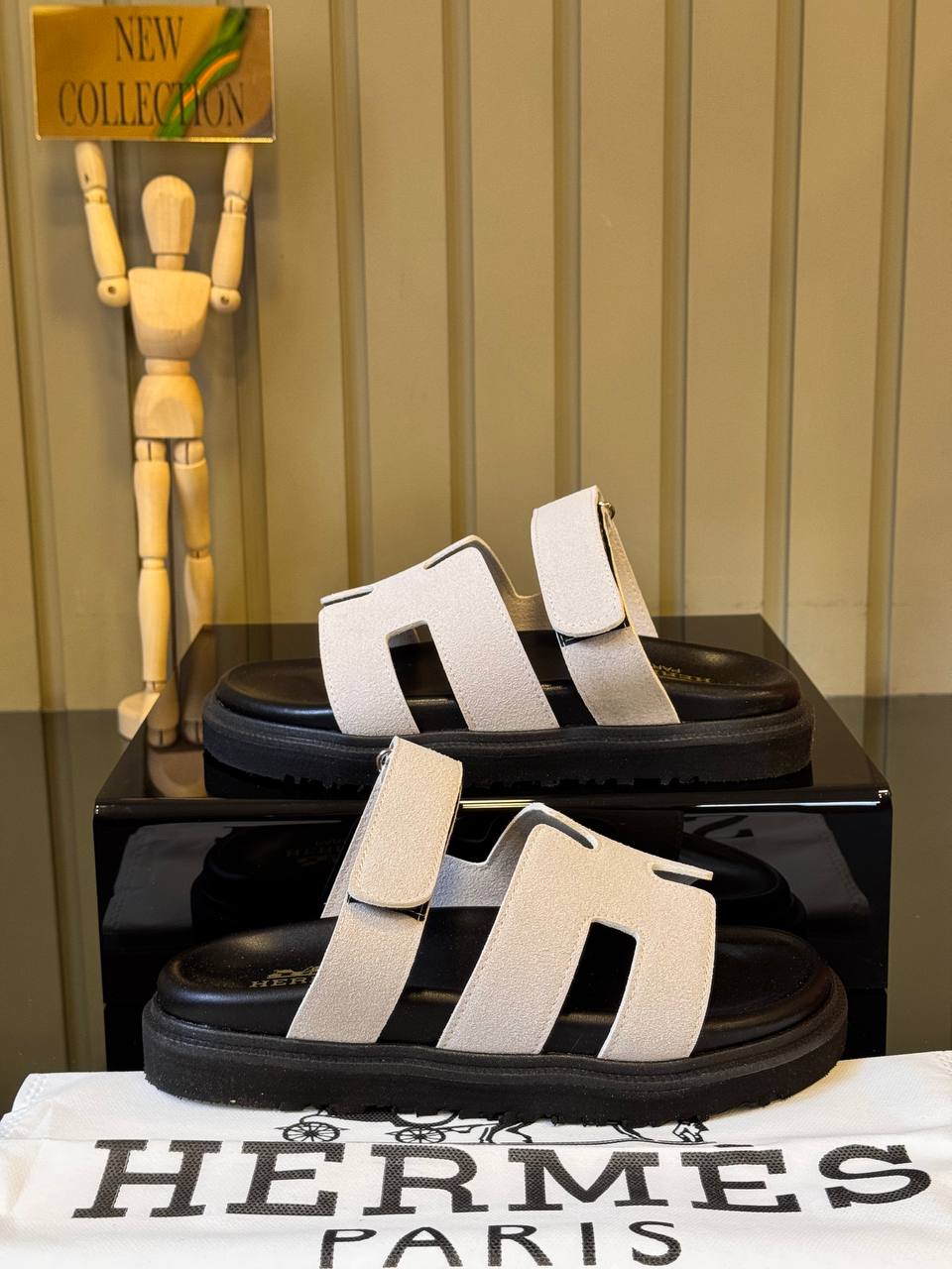 Hermes Chypre Sandals Beige
