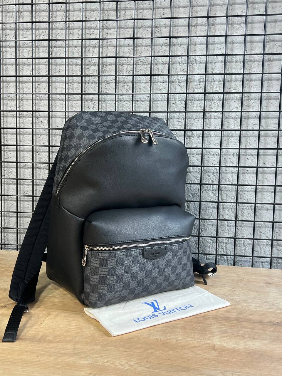 Louis Vuitton Discovery Damier Graphite Backpack