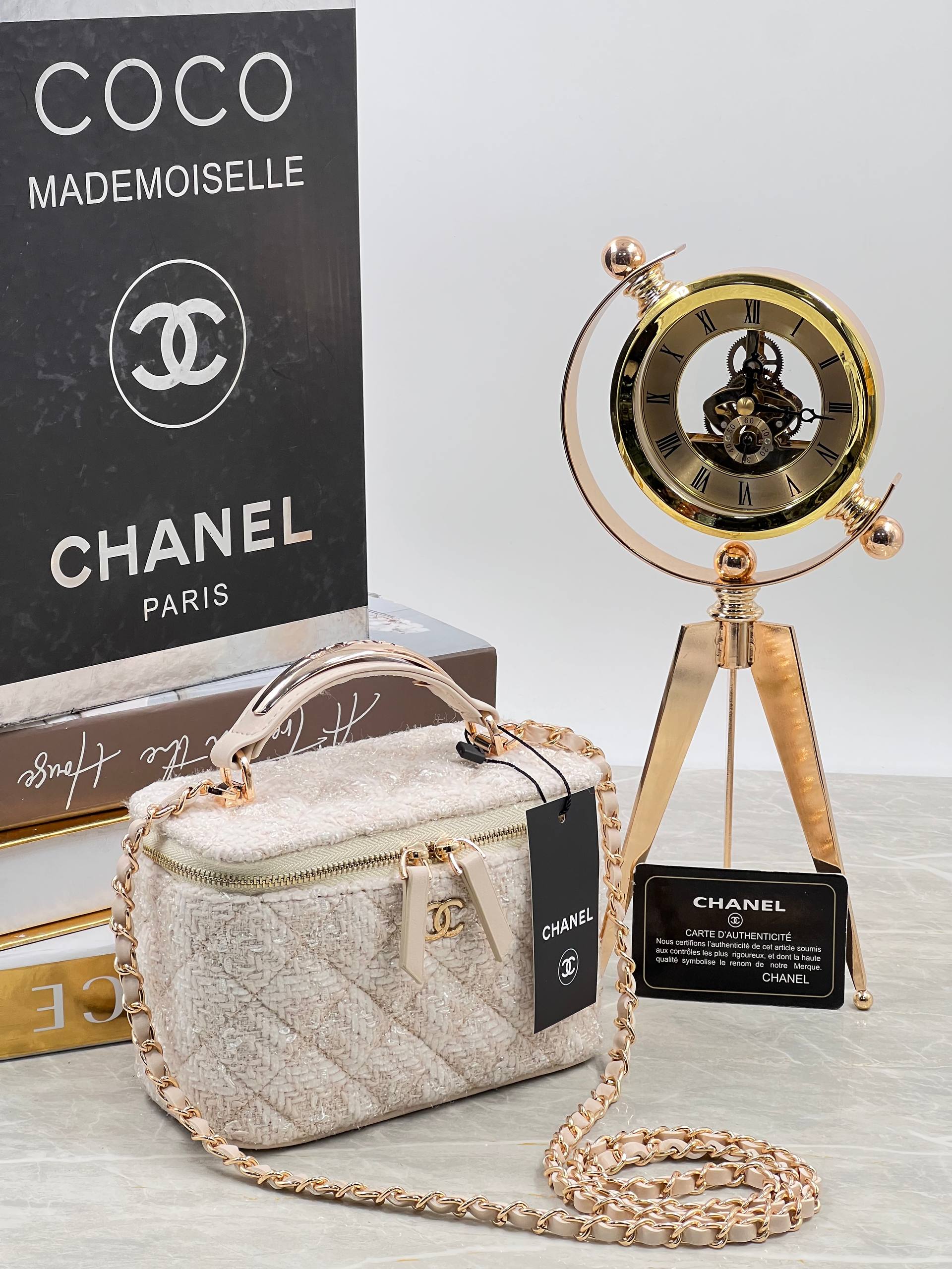 Chanel Vanity Case Bag Pink