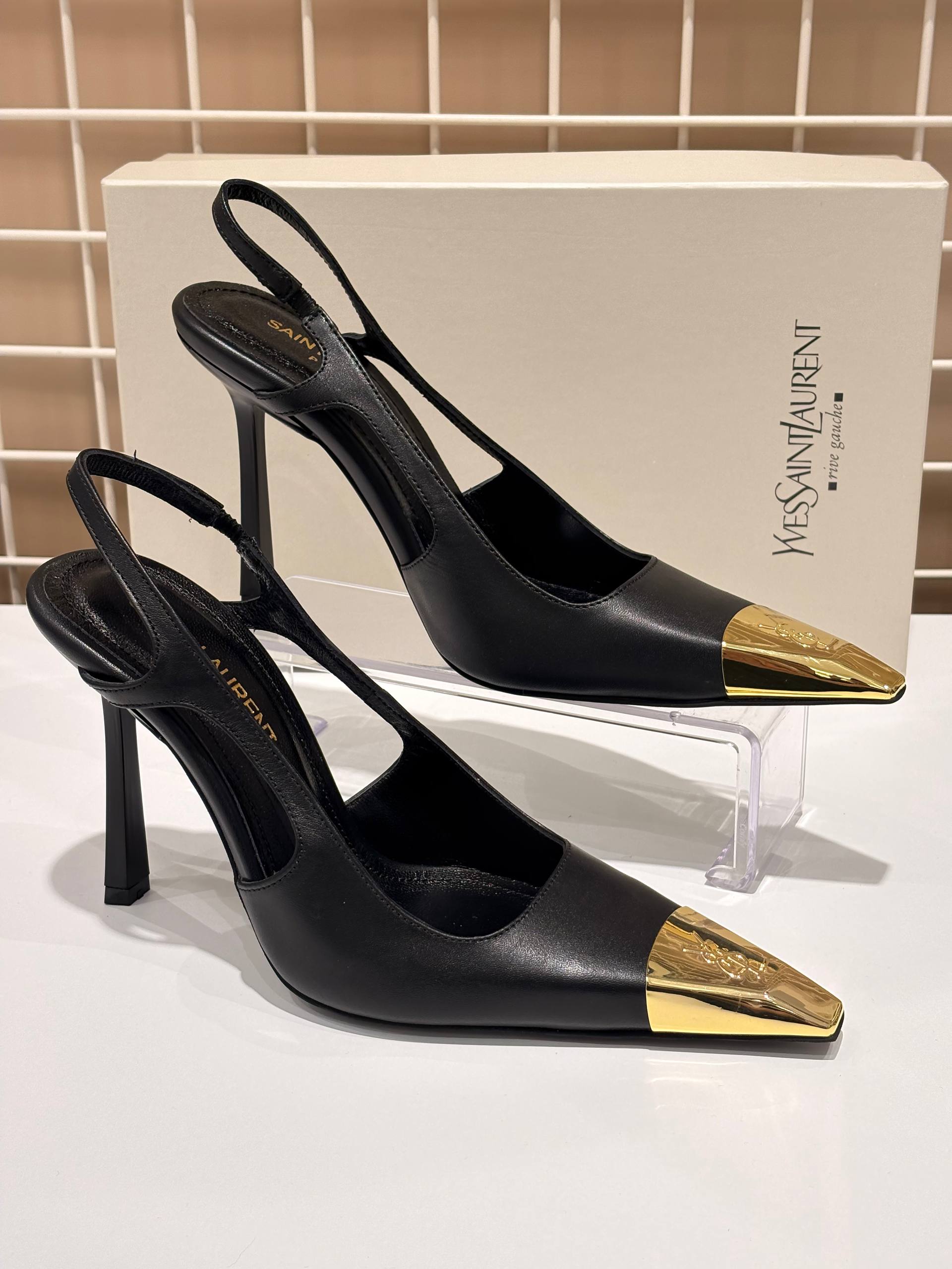Ysl Jeanne Pumps