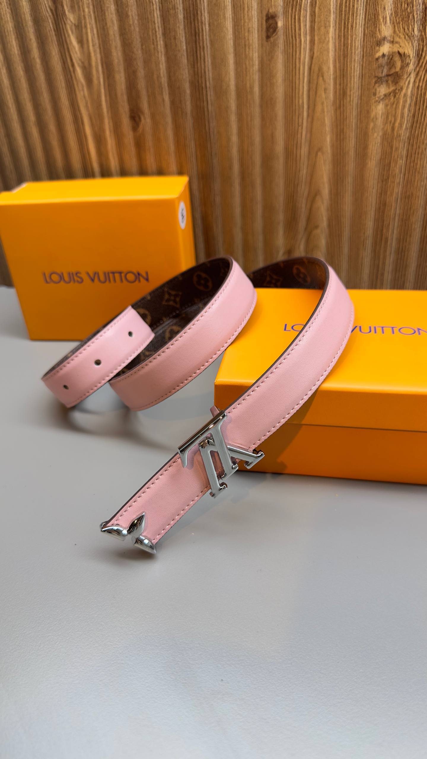 Louis Vuitton Belt Pink