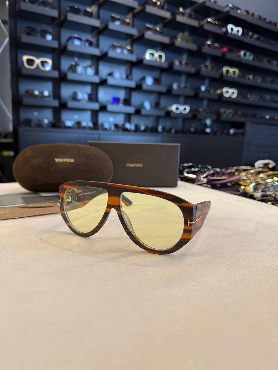 Tom Ford Oversized Aviator Sunglasses Havana Frame Yellow Lenses