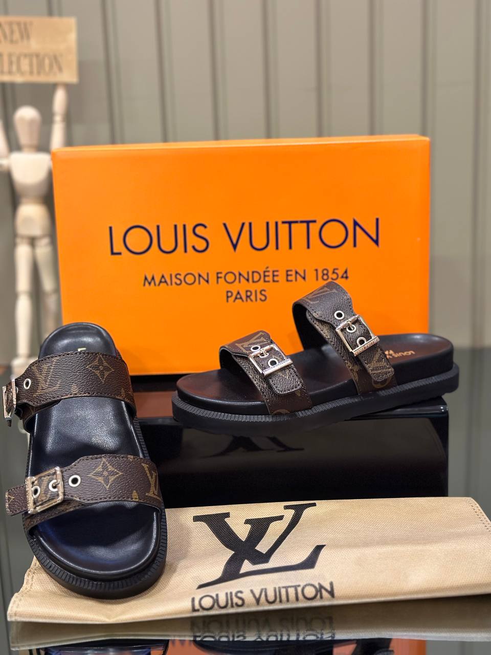 Louis Vuitton Slide Monogram
