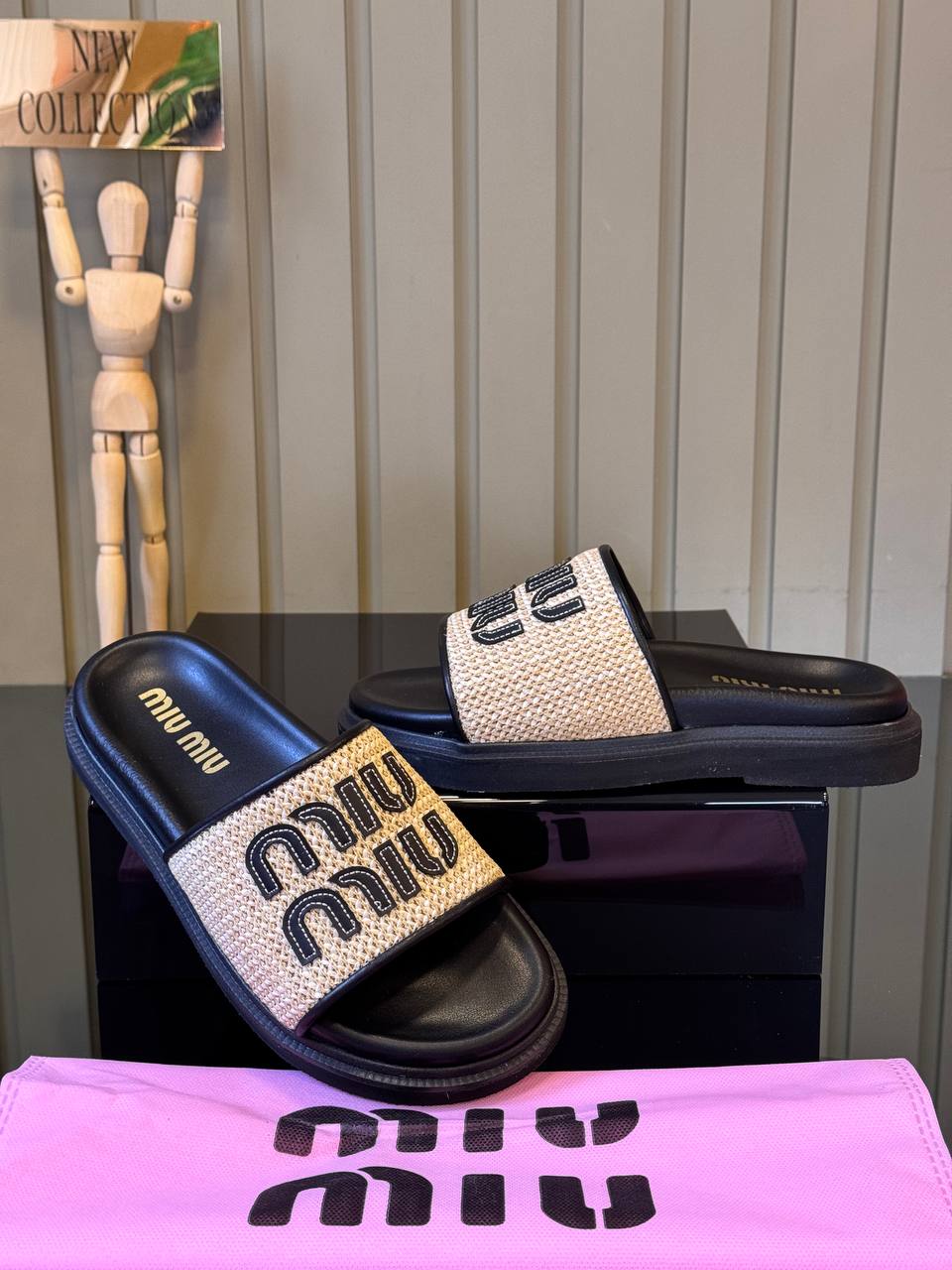 Miu Miu Sandals Black