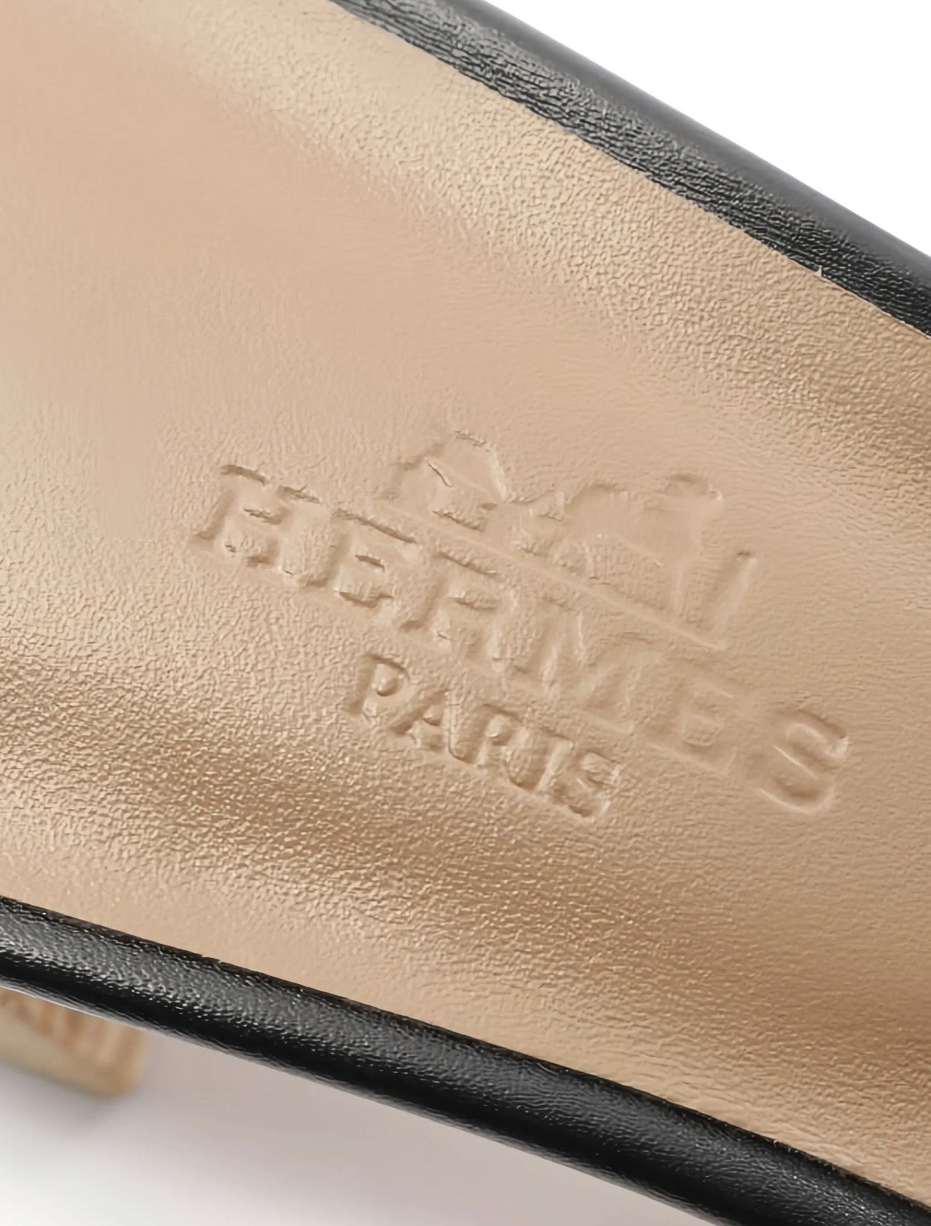 Hermes Oasis Black
