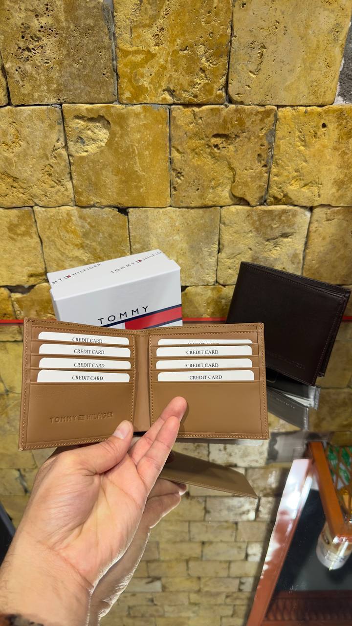 Tommy Hilfiger Leather Wallet Brown