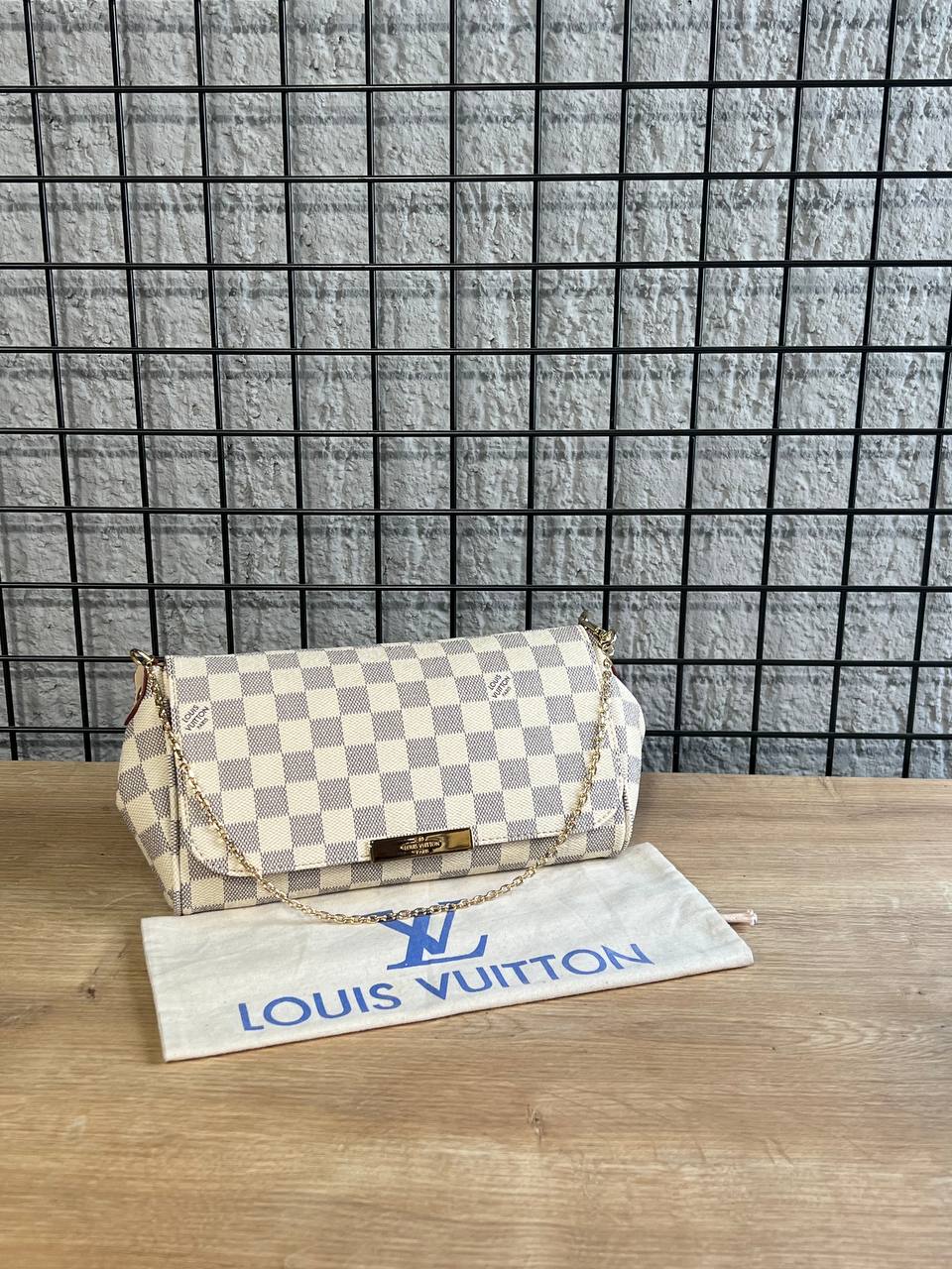 Louis Vuitton Damier Azur Clutch