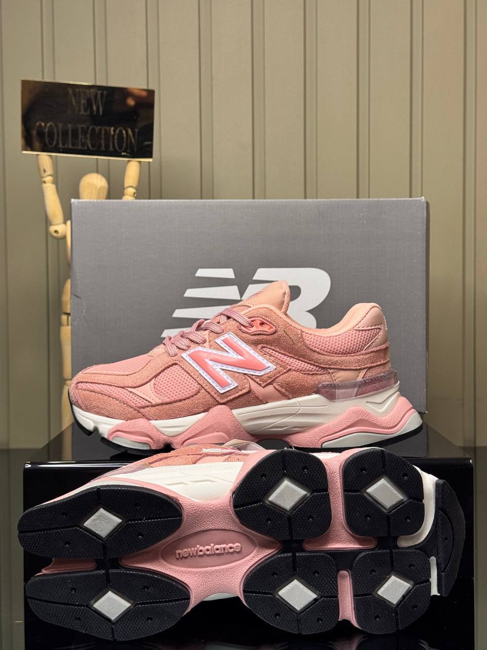 New Balance 9060 Pink