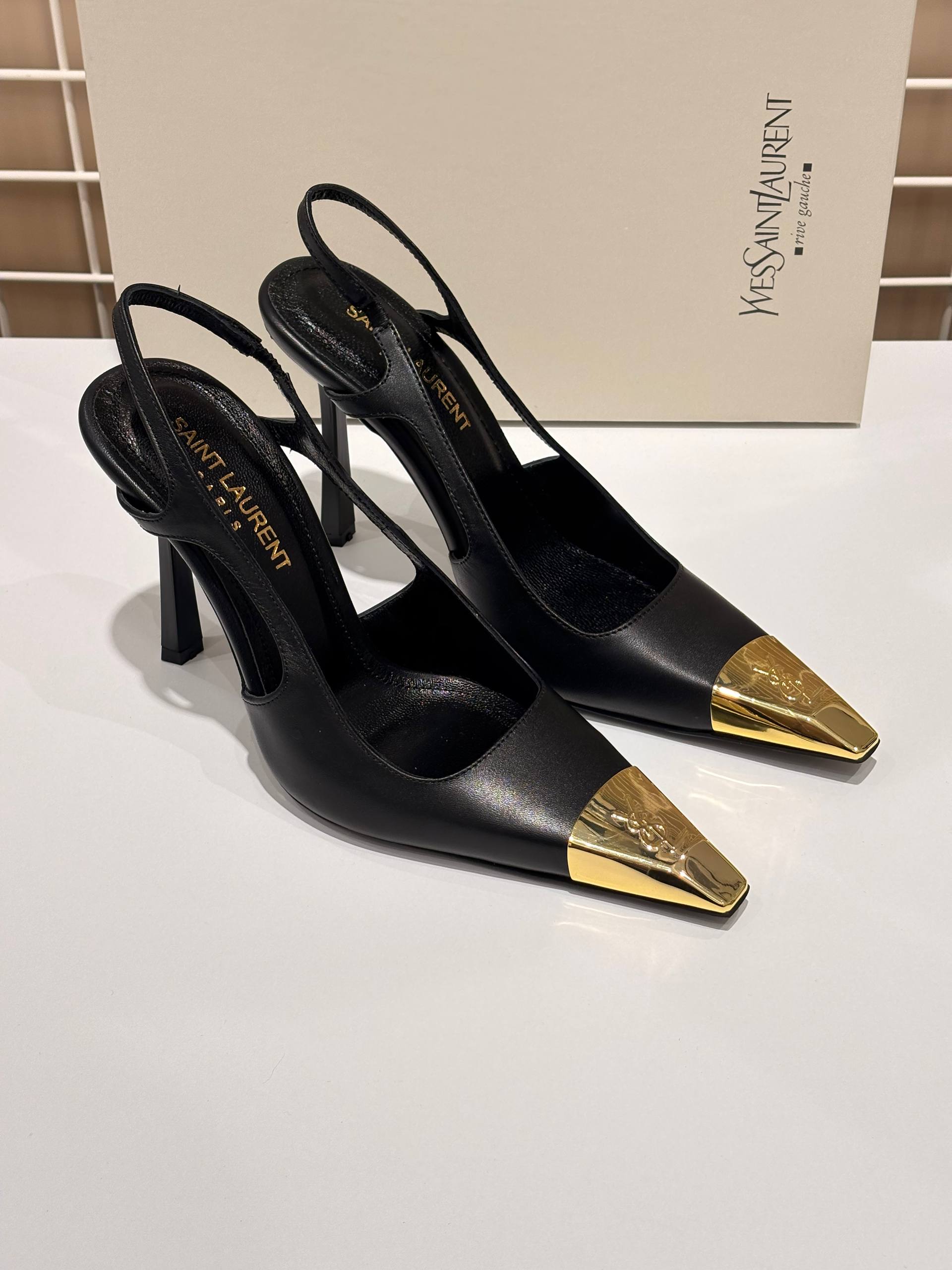 Ysl Jeanne Pumps