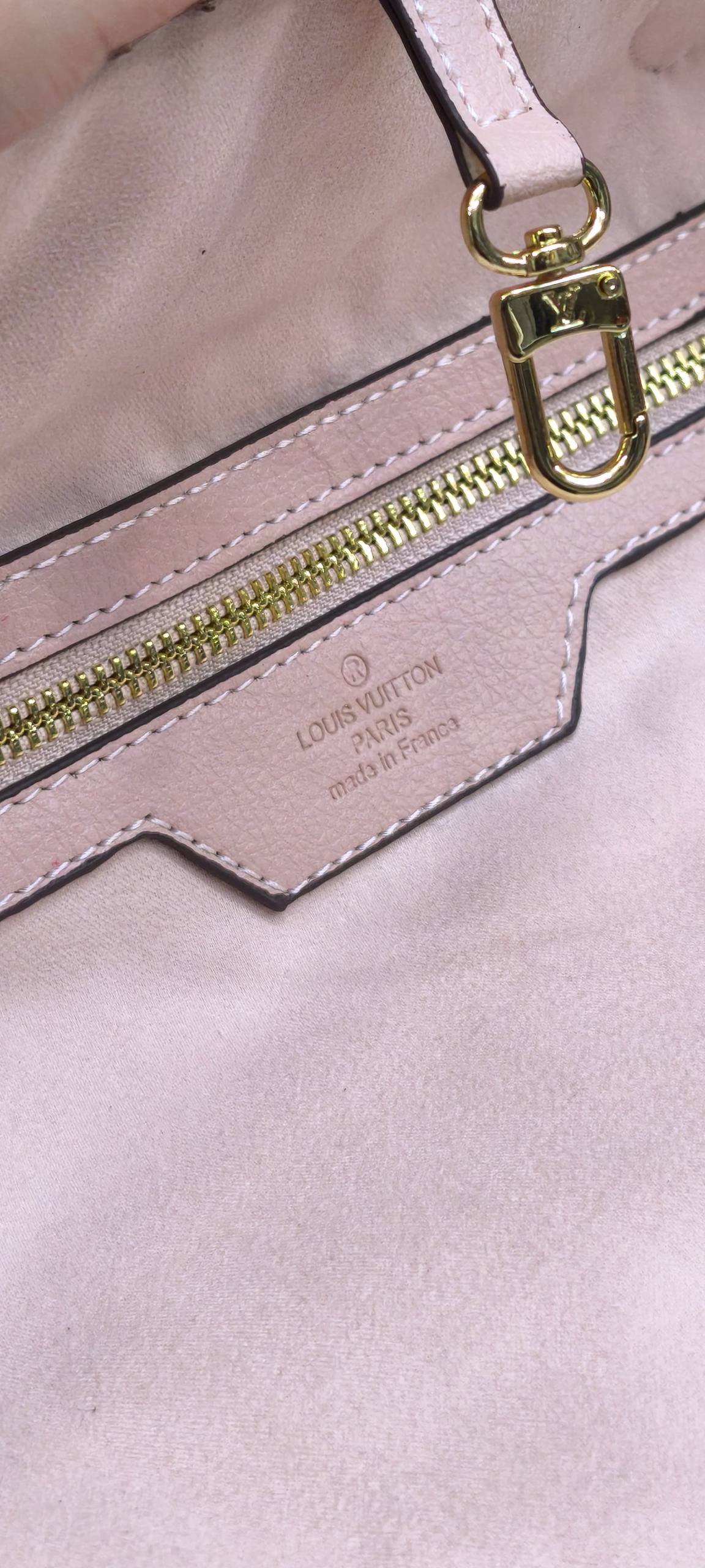 Louis Vuitton Neverfull MM Monogram Empreinte Pink