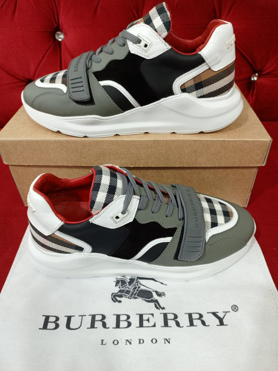 Burberry Vintage Check Sneakers Grey