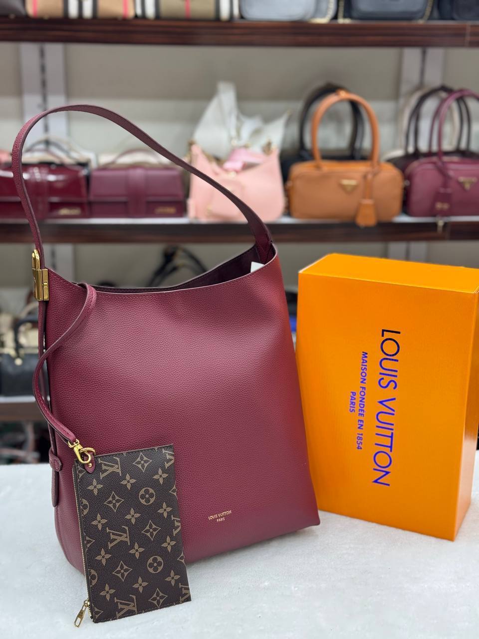 Louis Vuitton Low Key Bordeaux