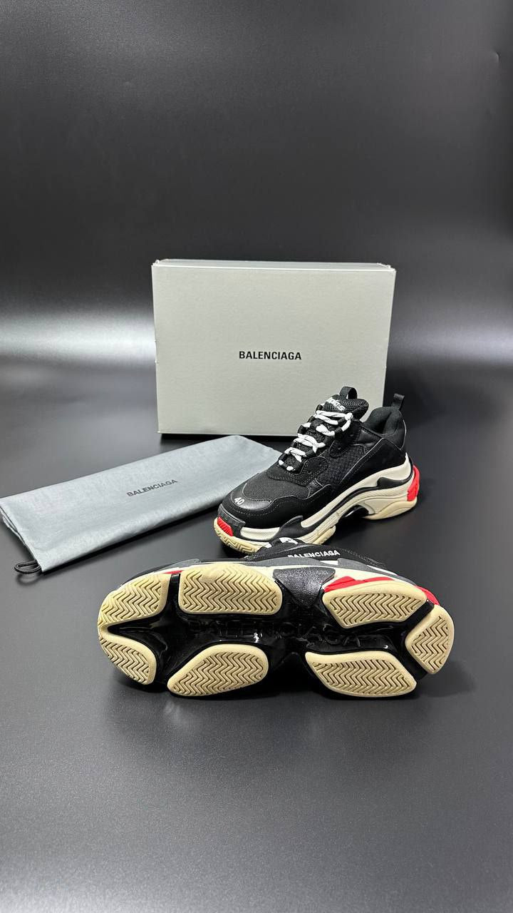 Balenciaga Triple S Sneakers Black Red