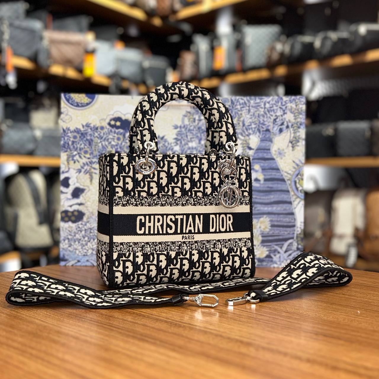 Lady Dior Canvas