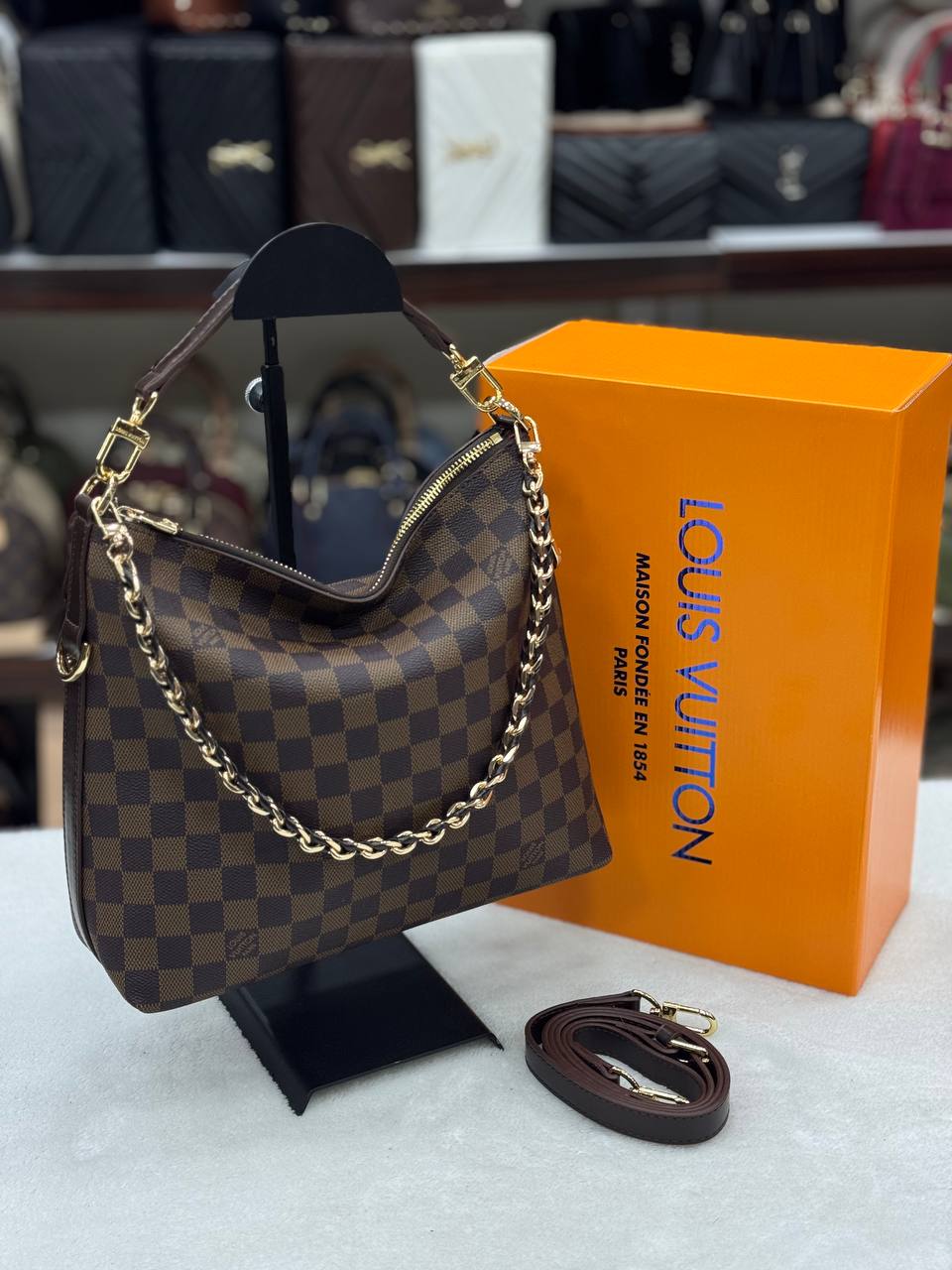 Louis Vuitton Multipass Damier