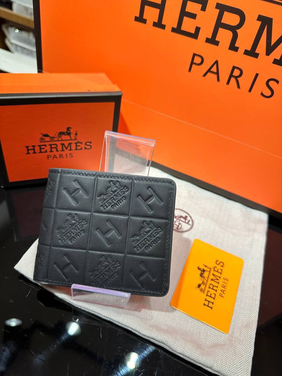 Hermès Bearn Compact Wallet Black