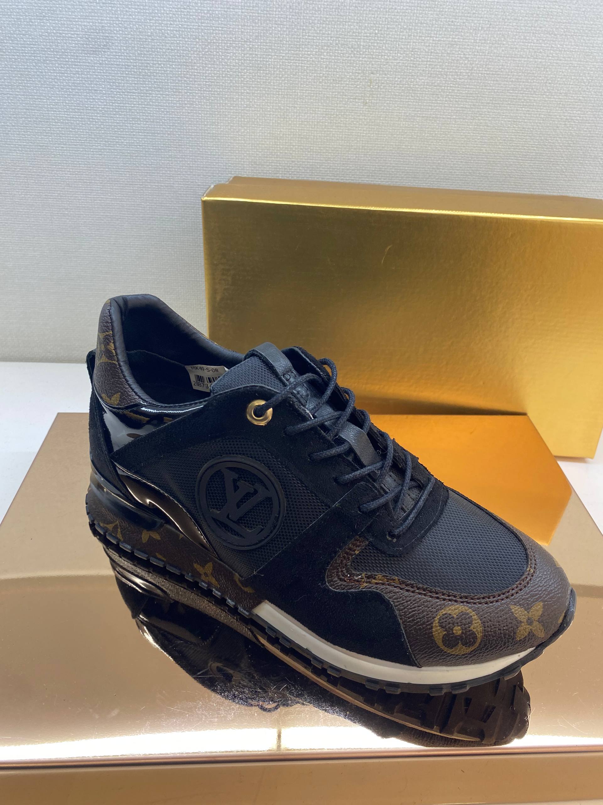 Louis Vuitton Run Away Sneaker Monogram