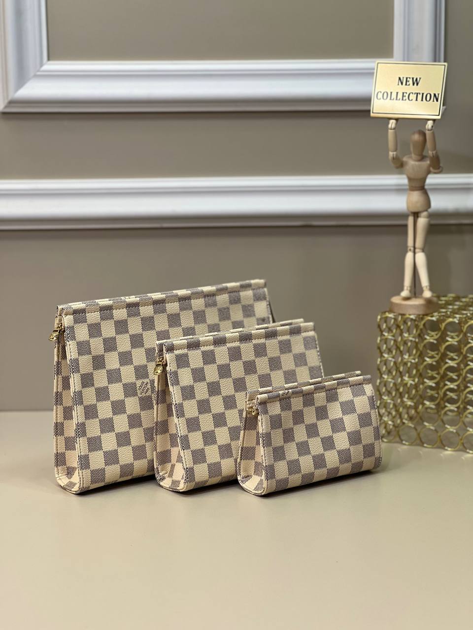 Louis Vuitton Pochette Accessoires Damier Azur