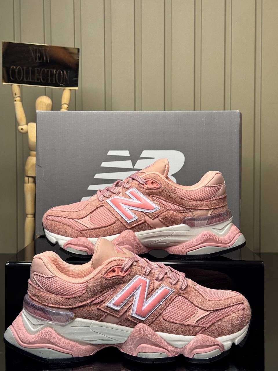 New Balance 9060 Pink