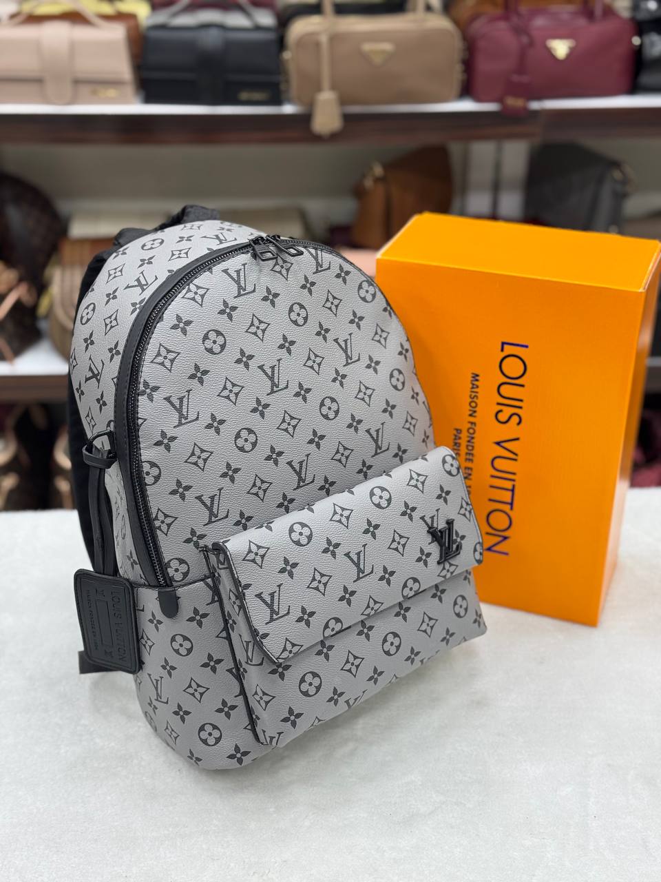 Louis Vuitton Aerogram Grey