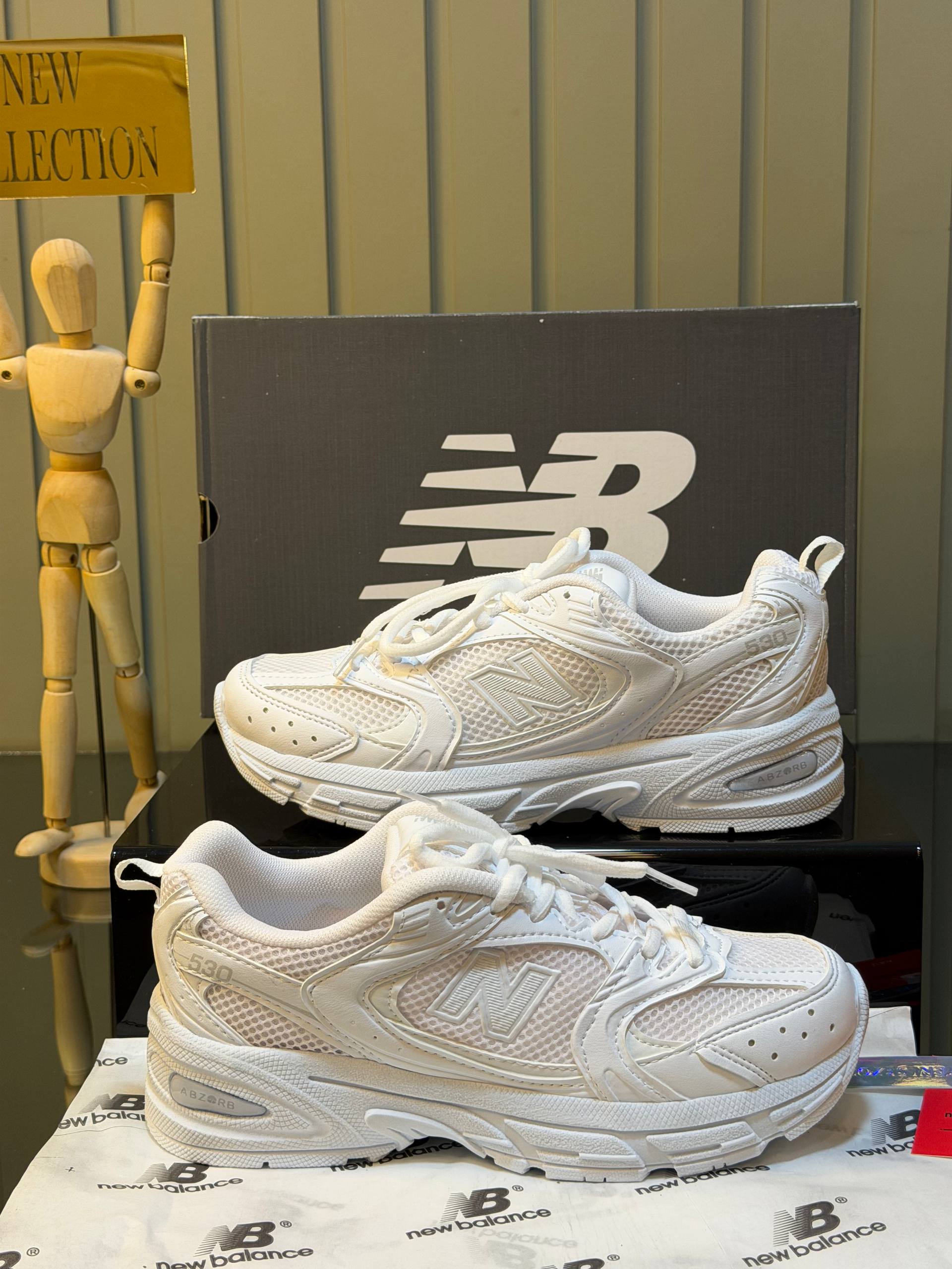 New Balance 530 White