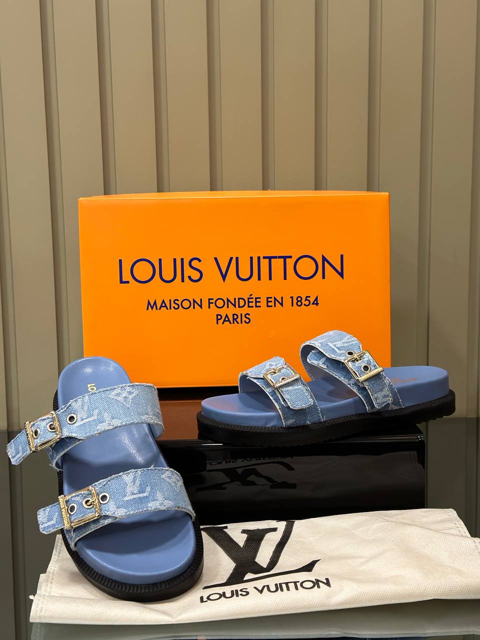 Louis Vuitton Slide Jean