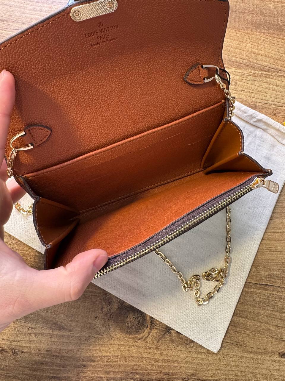 Louis Vuitton Pochette Métis Monogram Reverse
