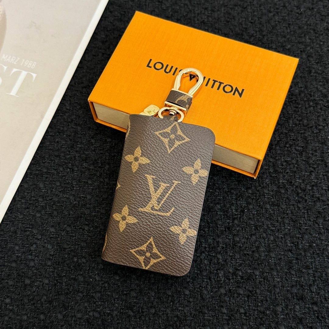 Louis Vuitton Monogram Key Holder