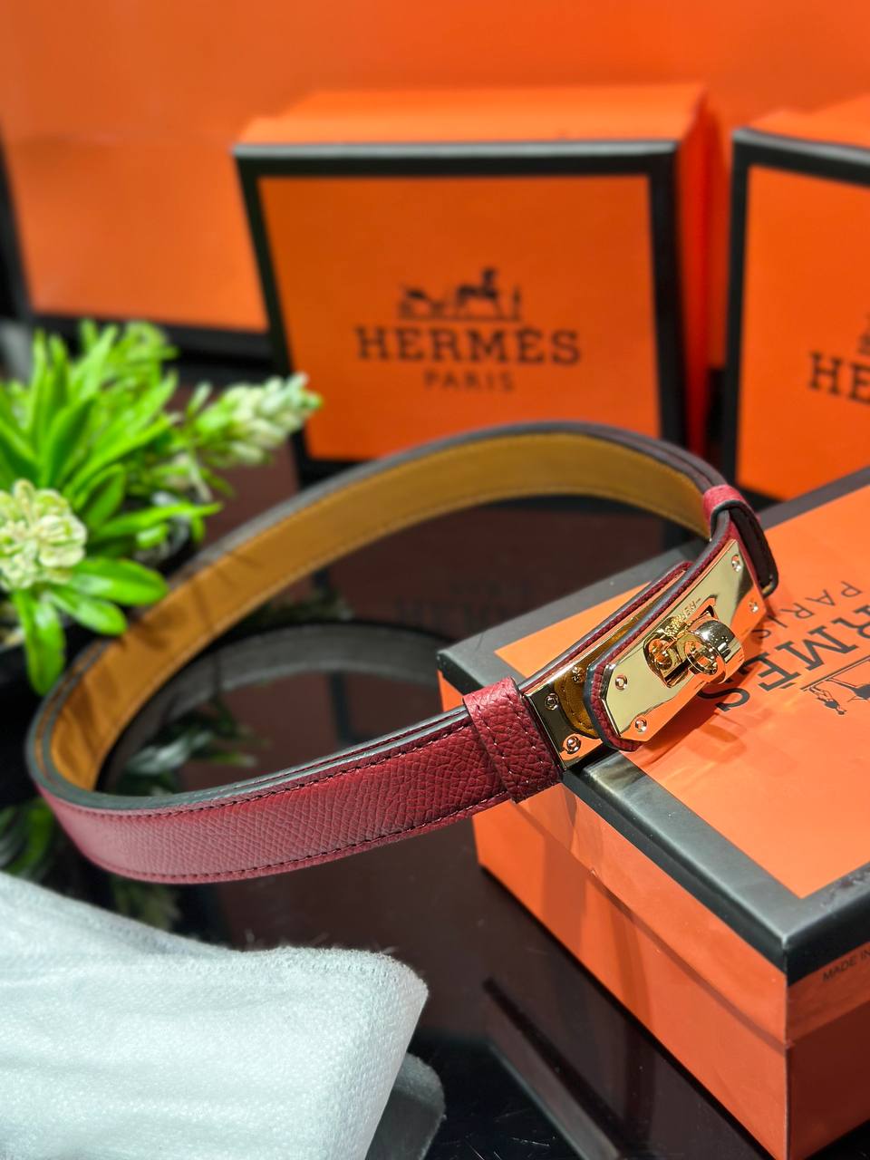 Hermès Kelly Leather Belt Burgundy