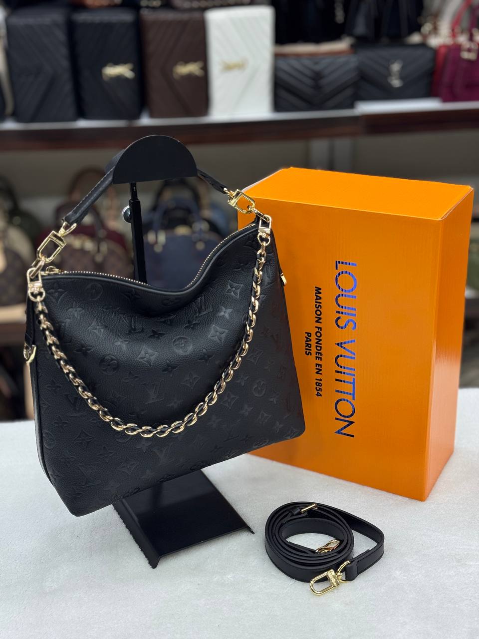 Louis Vuitton Multipass Black