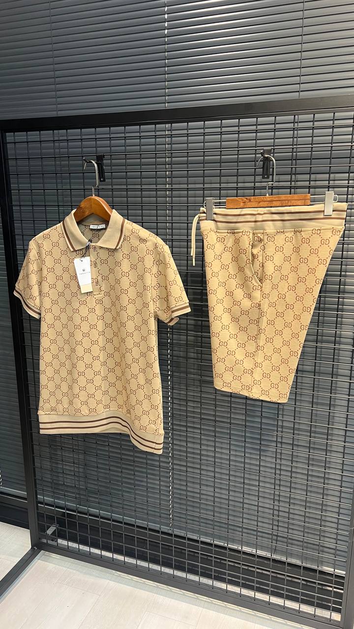 Gucci Σετ Μπεζ