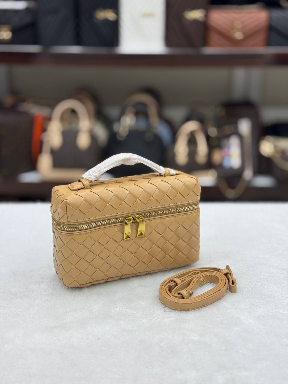 Bottega Veneta