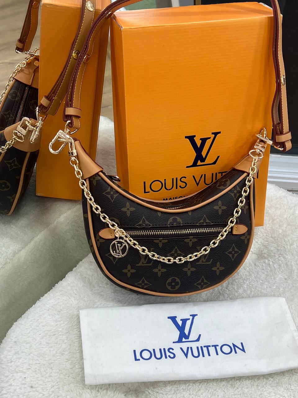 Louis Vuitton Loop Monogram