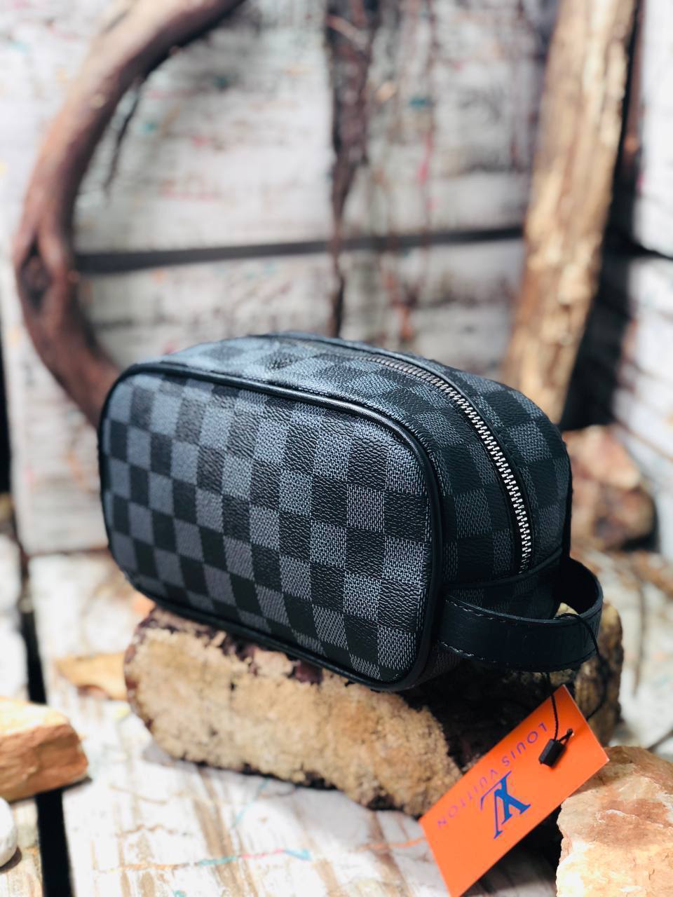 Louis Vuitton NÉCESSAIRE TOILETRY POUCH Damier Graphite