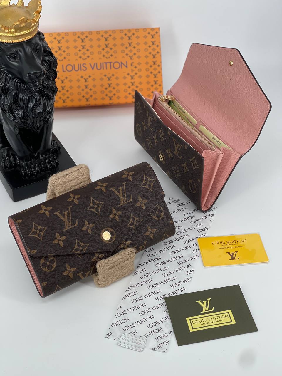 Louis Vuitton Sarah Wallet Monogram Rose Ballerine