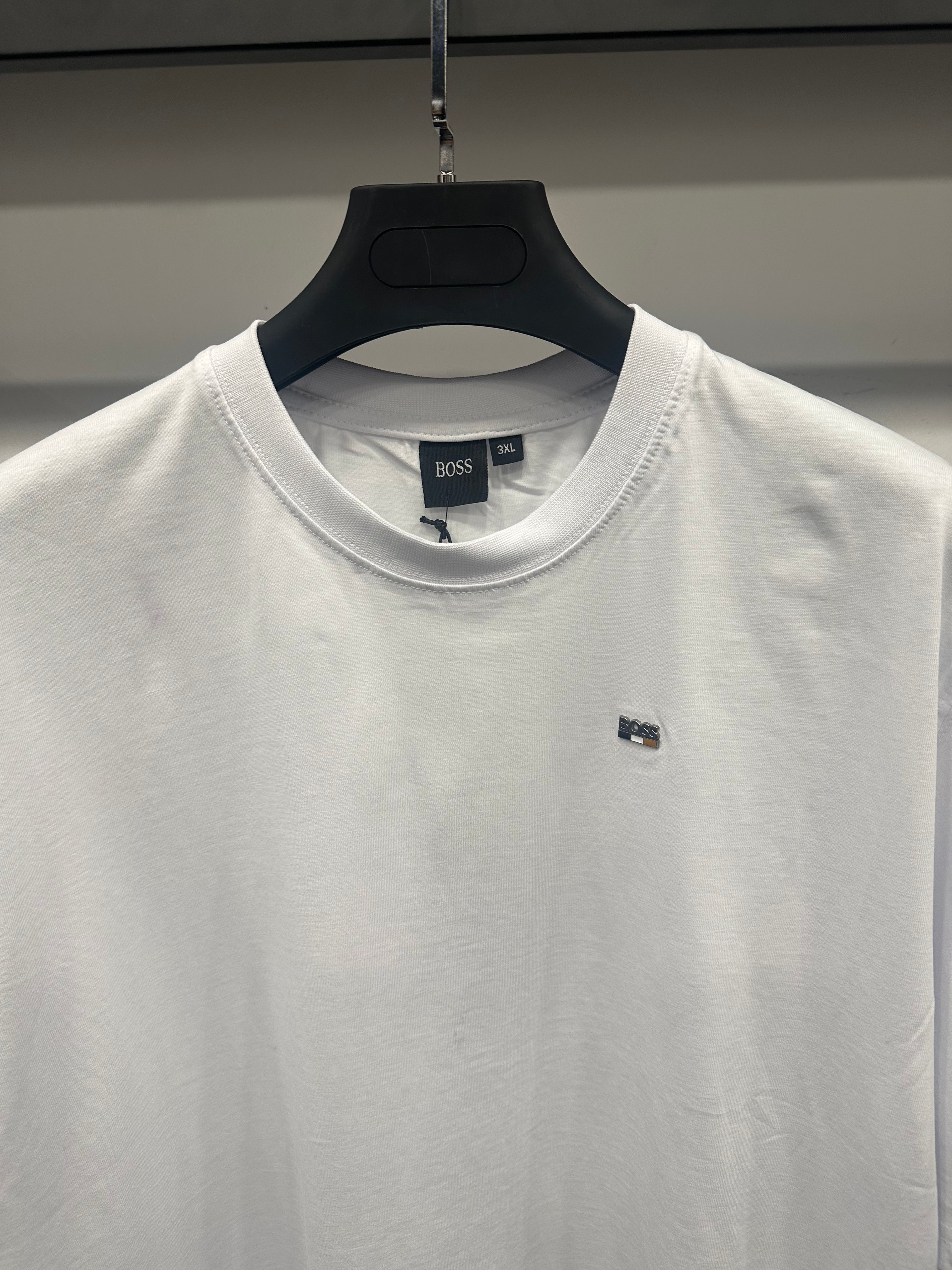 Boss T-shirt