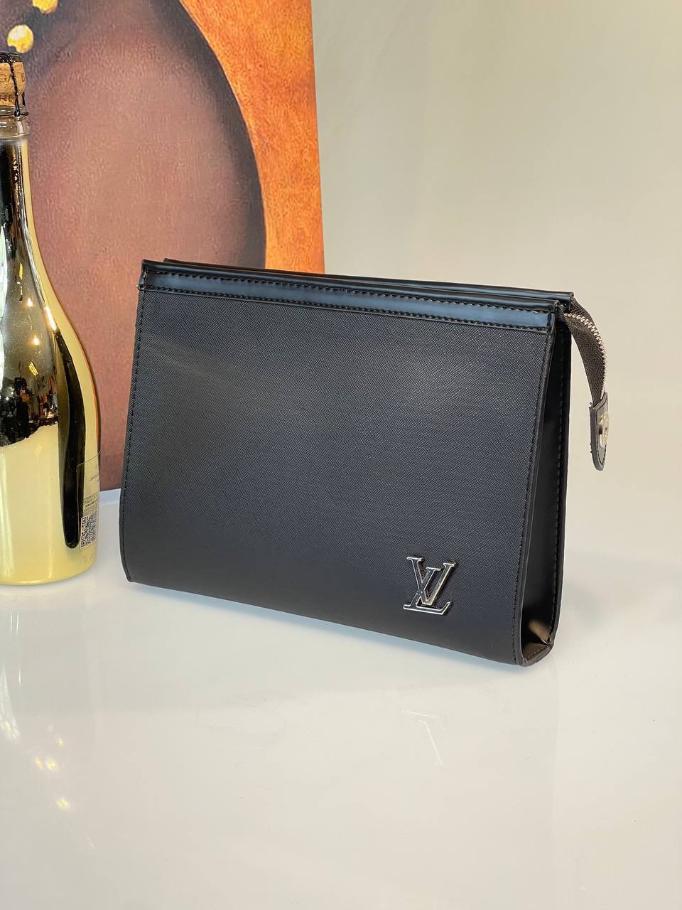 Louis Vuitton Pochette Voyage MM Black
